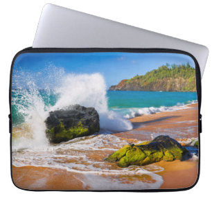 Funda Para Portátil Olas chocan en la playa, Hawaii