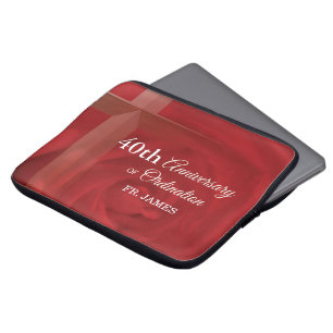 Funda Para Portátil Orden de Aniversario del Sacerdote Nombre Personal