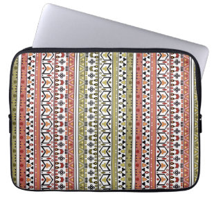 Funda Para Portátil Ornamento étnico geométrico verde oliva y marrón