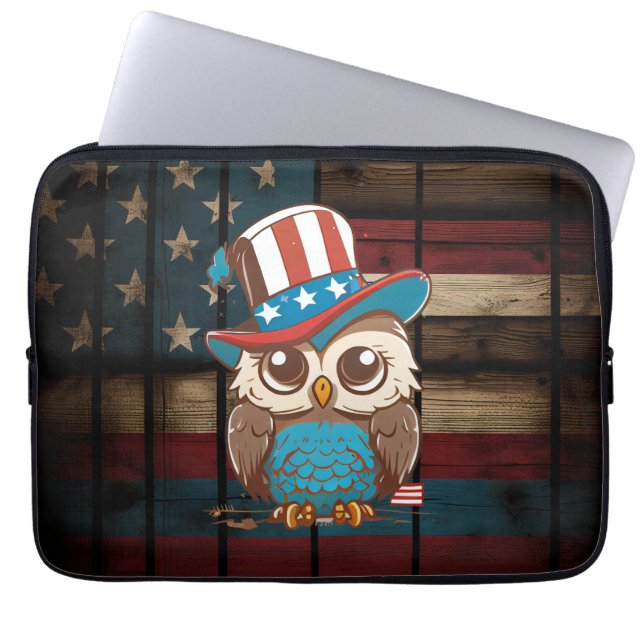 Funda Para Portátil Owl USA Independence Day 4 de julio Lechuza nortea (Frente)