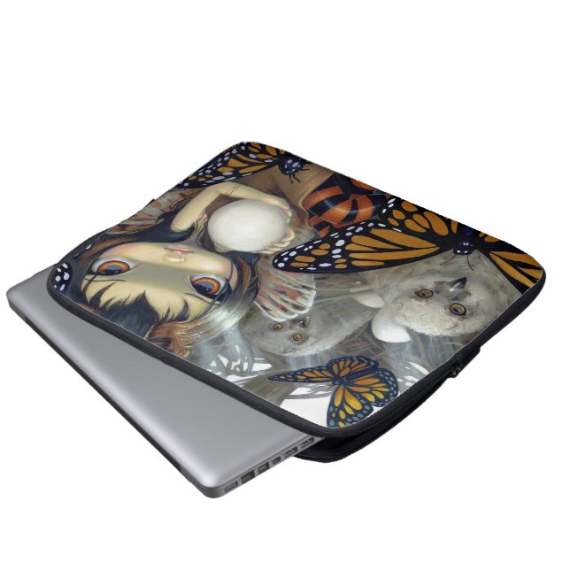 Funda Para Portátil "Owlyn en bolso de la electrónica de la jerarquía" (Inferior anverso)