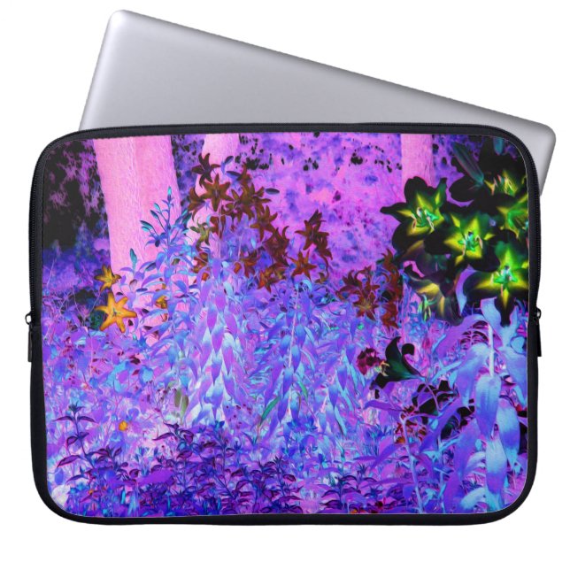 Funda Para Portátil Paisaje del jardín Spooky Black and Crimson Lily (Frente)