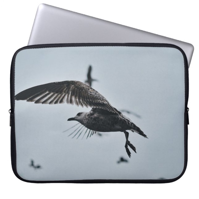 FUNDA PARA PORTÁTIL PÁJARO NEGRO Y BLANCO (Frente)