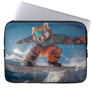 Funda Para Portátil Panda Rojo Snowboard en un colorido traje de nieve