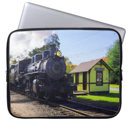 Funda Para Portátil Passing Through Chester