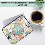 Funda Para Portátil Pastel Personalizado Gatos Cubiertos Nombre Monogr<br><div class="desc">Añada algo de diversión felina a su espacio de trabajo con esta capilla de portátil brillante con un patrón de gato acuático vibrante. Perfecto para los amantes de las mascotas y de los gatos. ¡Hace un gran regalo para cualquier padre o madre de un gato en tu vida!</div>