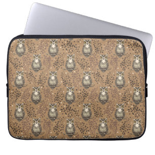 Funda Para Portátil Patrón de bosques ilustrado de lechuza marrón