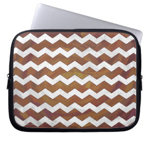 Funda Para Portátil Patrón de Chevron con remolque de chocolate