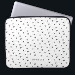 Funda Para Portátil Patrón de corazón de Doodle Cute<br><div class="desc">Patrón cardíaco de doodle lindo,  manga personalizada para portátil. Características de diseño,  corazones dibujados en gris pizarra y una única línea de texto de plantilla para su nombre en color gris coincidente.</div>