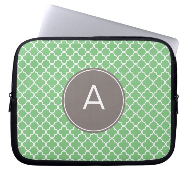 Funda Para Portátil Patrón de cuatrefoil monogramado (Frente)