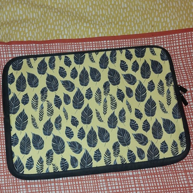 Funda Para Portátil Patrón de hojas de portátil (Subido por el creador)