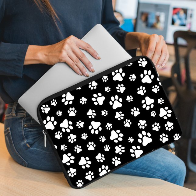 Funda Para Portátil Patrón de hojas, pinturas, negro y blanco (Subido por el creador)