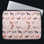 Funda Para Portátil Patrón de impresión de caballos, niña de Chicas y<br><div class="desc">Patrón de impresión de caballos,  Mujeres y Chicas Niños,  Vaquera - ¡Hace un regalo perfecto,  regalo de cumpleaños o regalo de Navidad y decoración para hombres,  mujeres,  niños,  niños y chicas!</div>