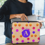 Funda Para Portátil Patrón de puntos de polka abstractos<br><div class="desc">Eleva tu estilo tecnológico con nuestro Resumen de puntos de Polka Patrón de portátil Sleep. Este moderno y protector funda combina la estética moderna con la funcionalidad, lo que lo convierte en el accesorio perfecto para su portátil. Cuenta con un patrón de puntos de polka abstracto con círculos lúdicos en...</div>
