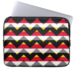 Funda Para Portátil Patrón de rayas de zigzag chevron negro y rojo