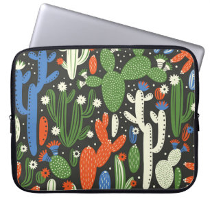 Funda Para Portátil patrón ininterrumpido con cactus sobre fondo negro