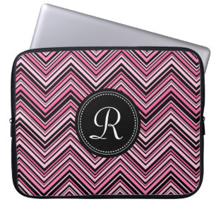Funda Para Portátil Patrón Monogramado De Chevron Tribal Negro Rosa
