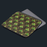 Funda Para Portátil Patrón oro y verde Art Decó<br><div class="desc">El oro y el verde Art Deco son un patrón sin fisuras en un fondo negro cambiable.</div>