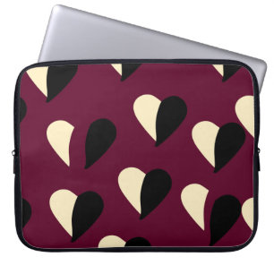 Funda Para Portátil Patrón sin brillo con corazón blanco y negro. St V