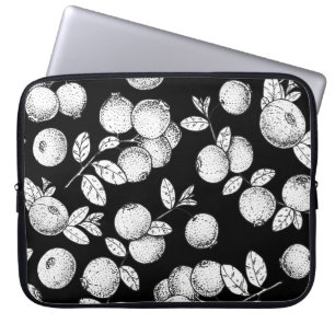 Funda Para Portátil Patrón sin foco con arándano. Esbozo dibujado a ma