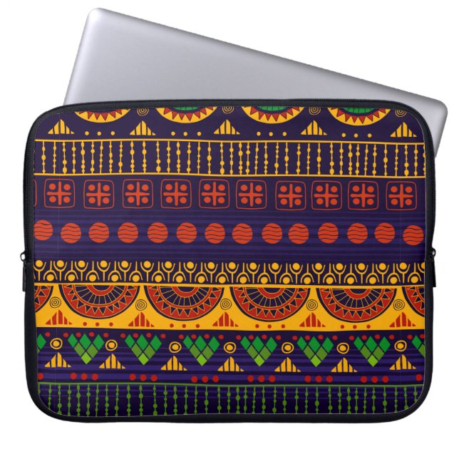 Funda Para Portátil Patrón tribal sin fisuras.  (Frente)