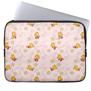Funda Para Portátil Patrón Woodstock de cerezo rosa