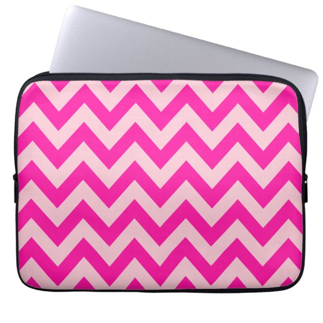Funda Para Portátil Patrón Zigzag Chevron Rosado Caliente (Frente)