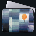 Funda Para Portátil Paul Klee Harbinger de otoño. Arte geométrico azul<br><div class="desc">Paul Klee "The Harbinger of Autumn" funda para portátil. Arte vintage geométrico de color azul acuático.</div>