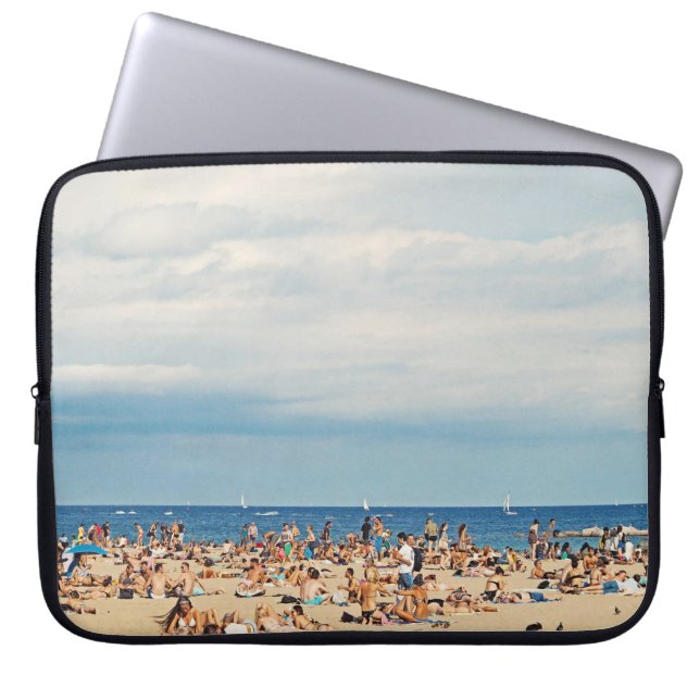 Funda Para Portátil People on brown sand beach (Frente)