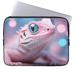 Funda Para Portátil Pequeño lagartito rosado con ojos azules grandes