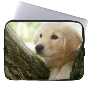 Funda Para Portátil Perrito de Labrador que se sienta en un ajuste del