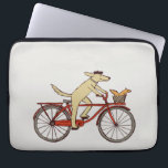 Funda Para Portátil Perro ciclista y ardilla | Diversión en el arte de<br><div class="desc">Perro de caricatura con una Beret y pedaleando una bicicleta roja. La ardilla roja feliz está montando en la cesta de bicicletas. Proteja su portátil y haga una declaración con este divertido diseño de arte animal. Este peculiar funda informático es un gran regalo para ciclistas y entusiastas del arte caprichoso....</div>