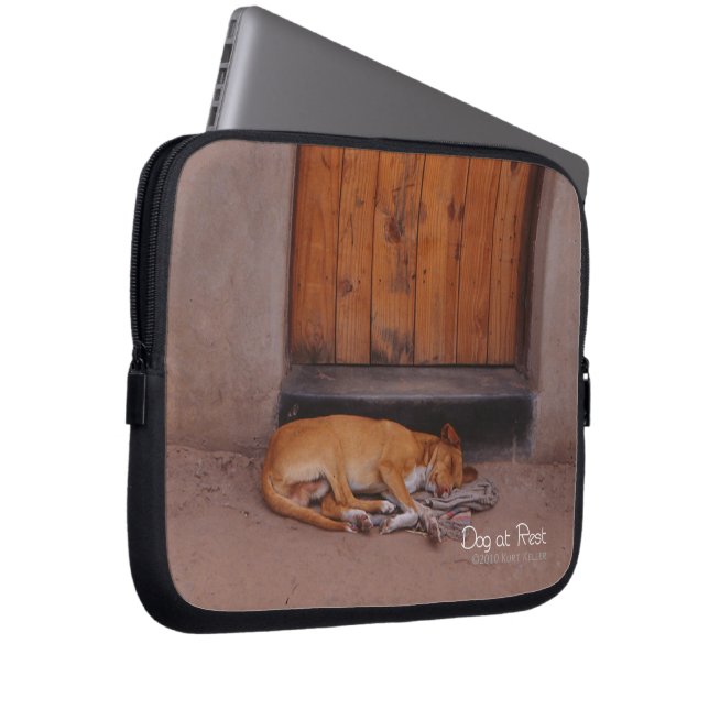 Funda Para Portátil Perro en reposo (Anverso derecho)