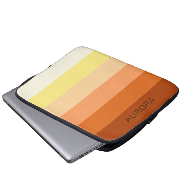 Funda Para Portátil Personalizado de degradado motivacional con nombre (Inferior anverso)