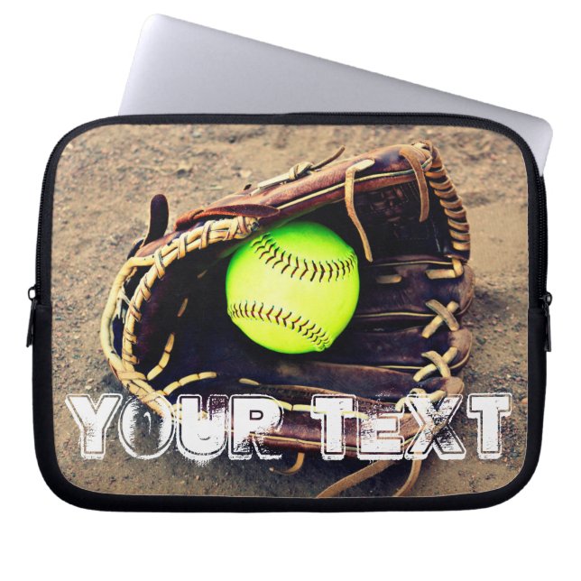 Funda Para Portátil Personalizado Texto Fastpitch Softball Portátil Sl (Frente)