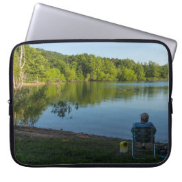 Funda Para Portátil Pescando Por La Mañana