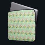 Funda Para Portátil PHO Comida Vietnamita Chopsticks de fideos de poll<br><div class="desc">El diseño presenta un ilustracion original de un tazón de sopa vietnamita de fideos de pollo con jalapenos y cal, y palillos de madera en un costado. Ideal para tu comida favorita o aficionado a la cocina vietnamita. Este ilustracion de fotos también está disponible en otros productos. También están disponibles...</div>