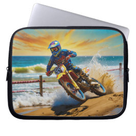 Funda Para Portátil Piloto de Motocross en Carrera en la Playa