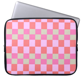 Funda Para Portátil Pink and Sand Beige Retro Checkerboard Pattern