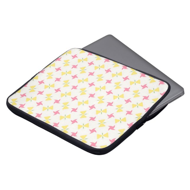 Funda Para Portátil Pink and yellow pinwheel floral pattern (Superior anverso)