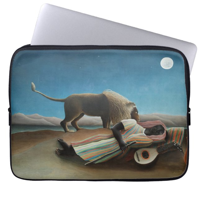 Funda Para Portátil Pintura de león gitano durmiente de Henri Rousseau (Frente)