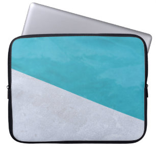 Funda Para Portátil Piso gris vacío junto a la piscina