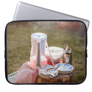Funda Para Portátil Platos y jardinería de cerámica floral plateada y
