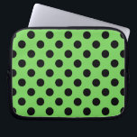 Funda Para Portátil Pos de polka negro sobre verde lima<br><div class="desc">Pos de polka negro sobre verde lima</div>