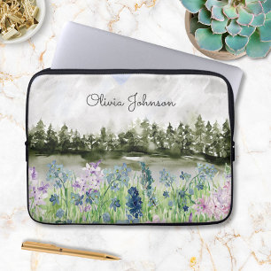 Funda Para Portátil Prado de flores púrpura azul acuarela en montaña