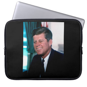 Funda Para Portátil Presidente estadounidense John F. Kennedy en la Of
