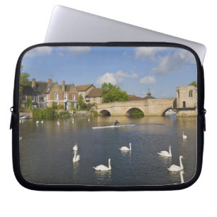 Funda Para Portátil Puente de arco de piedra y río Ouse, St Ives,