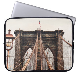 Funda Para Portátil Puente de Brooklyn en New Yorkabstract, estados un
