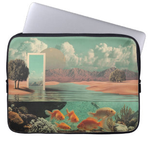 Funda Para Portátil Puerta Surrealista en el Desierto con Submarino