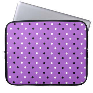 Funda Para Portátil Puntos de Ditsy Polka en la manga de laptops morad